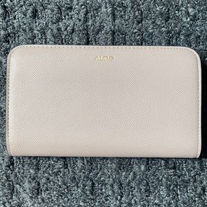 Aldo Wallet